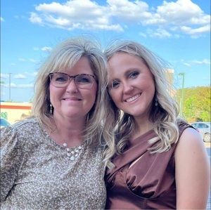 Meet your Posher, Donna brewer